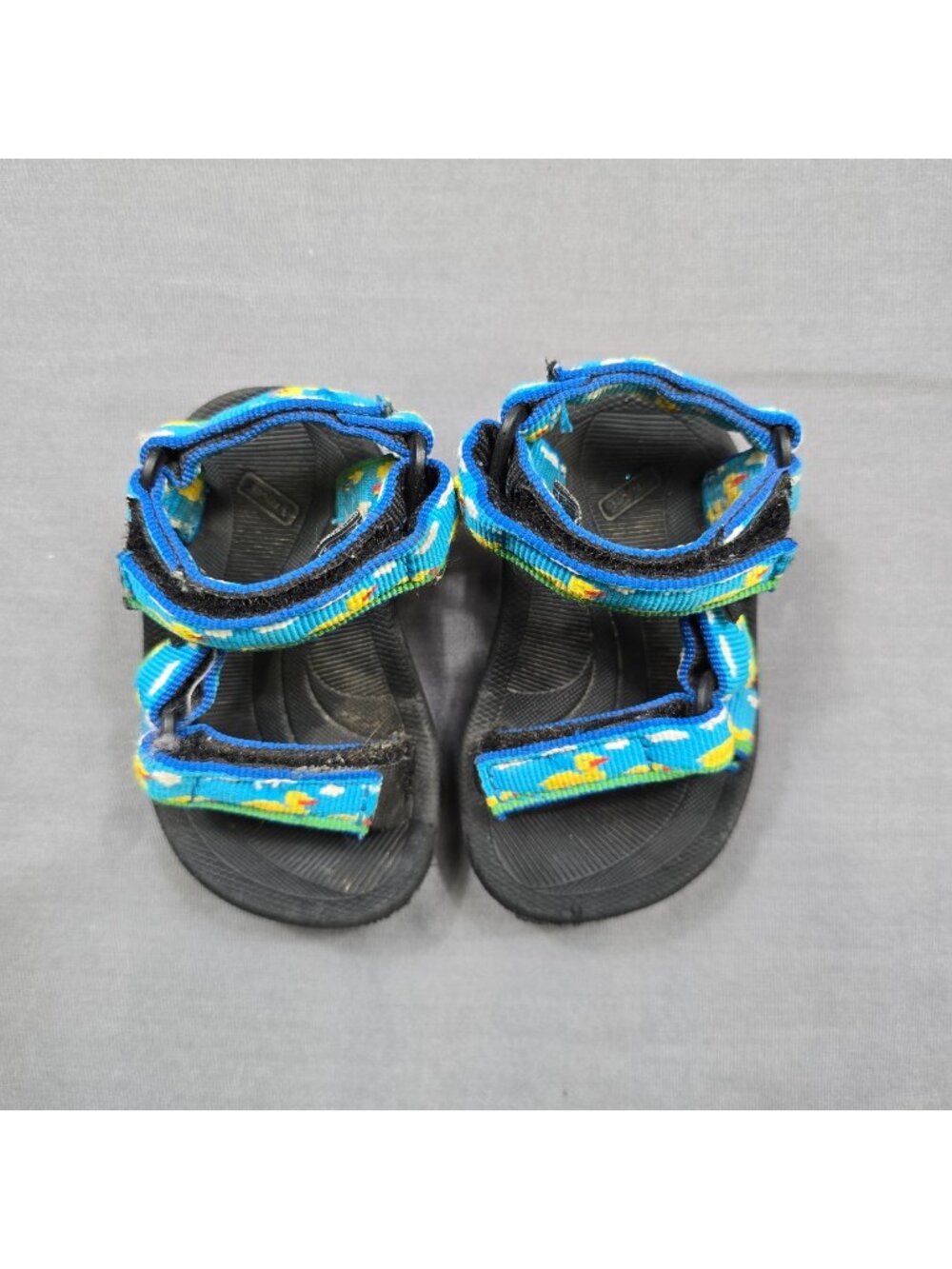 Teva Kids Hurricane 2 Toddler Blue Duck Print Sandals Size 2 & 3